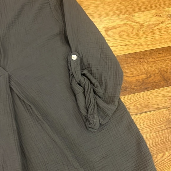 M made in Italy slate blue 100% linen large blouse v neck large - Picture 3 of 7